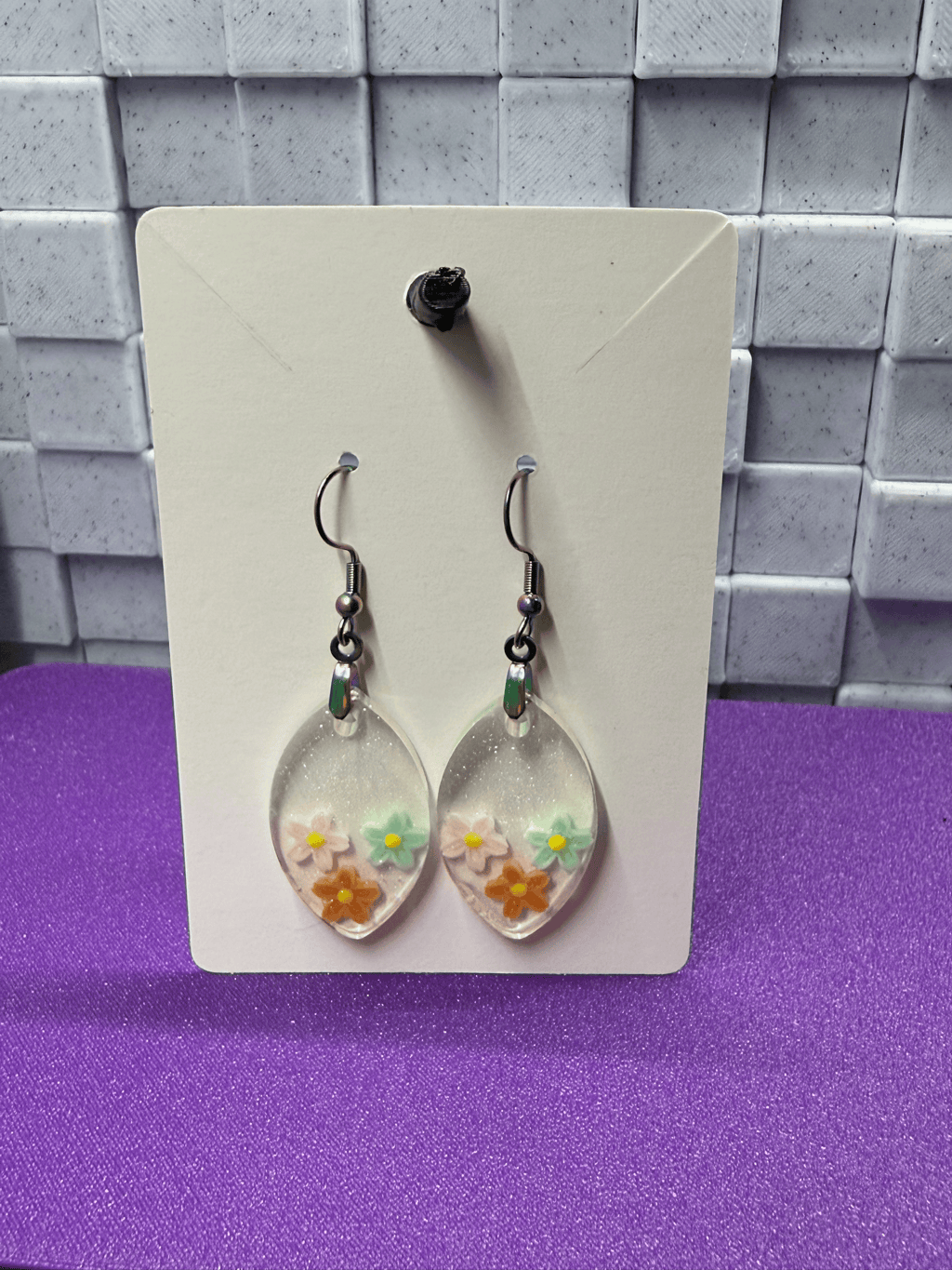Clear Oval Flowers Earrings